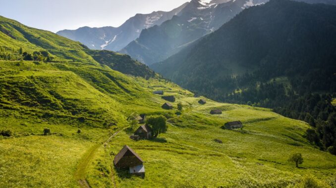 sentier randonnee pyrenees Quelques sentiers de grandes randonnées dans les Pyrénées