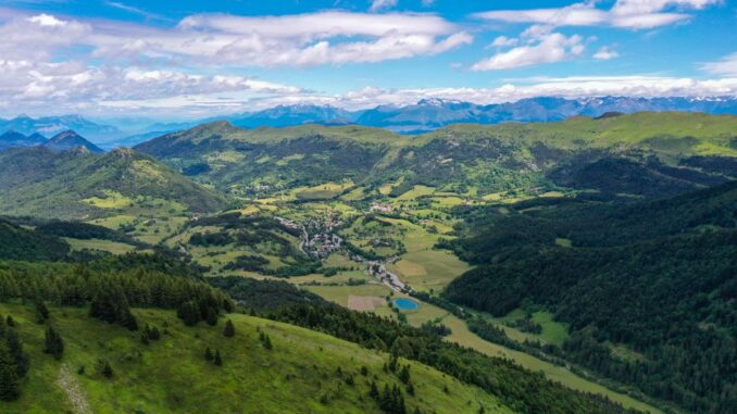 gresse en vercors hotel, location ou hotels club
