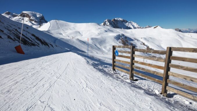 praloup hotel, location ou hotels club