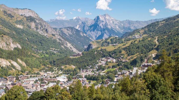Valloire en été que faire dans cette station de montagne valloire en été que faire dans cette station de montagne